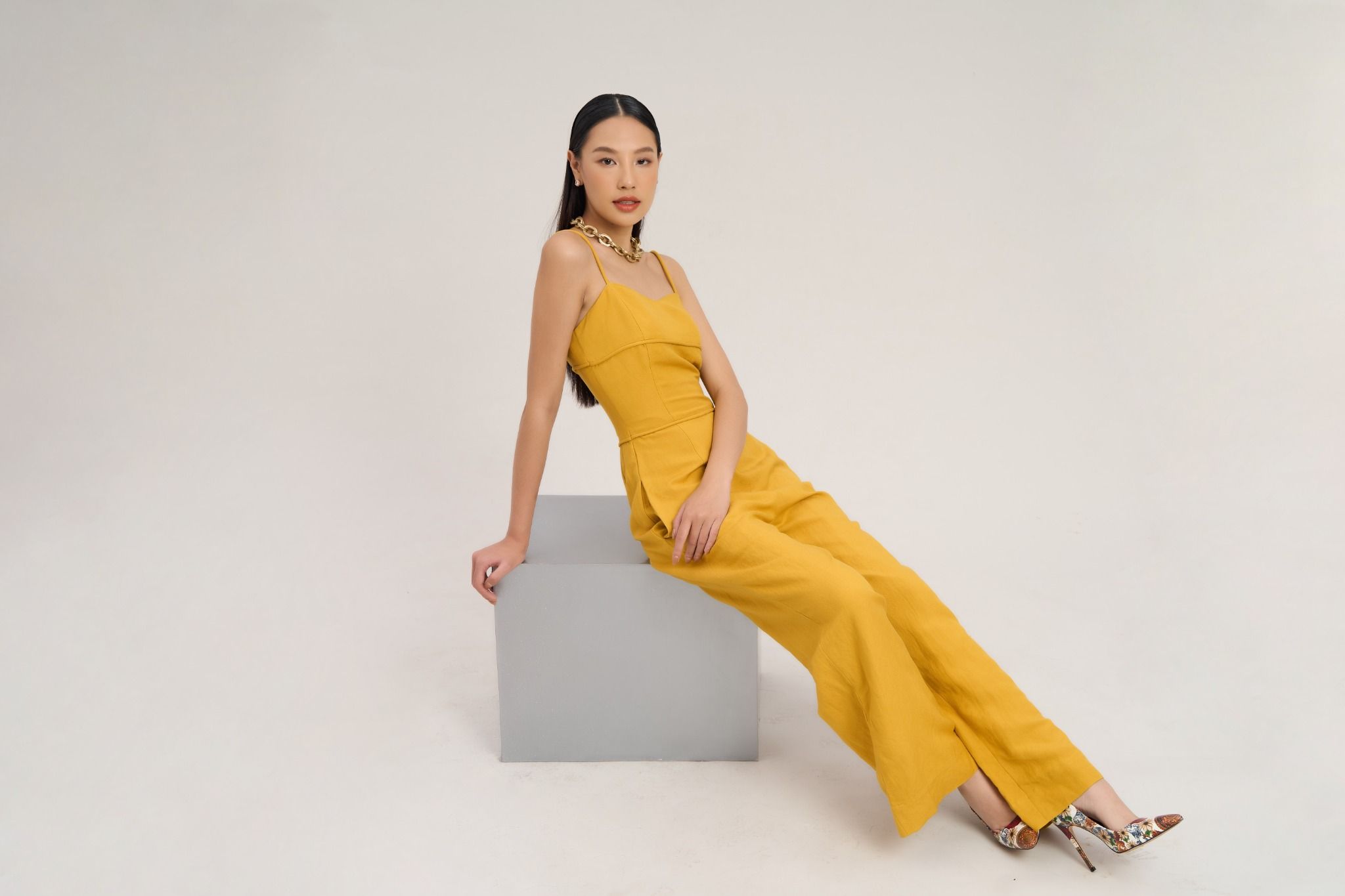 Jumpsuit Linen Nữ Vàng