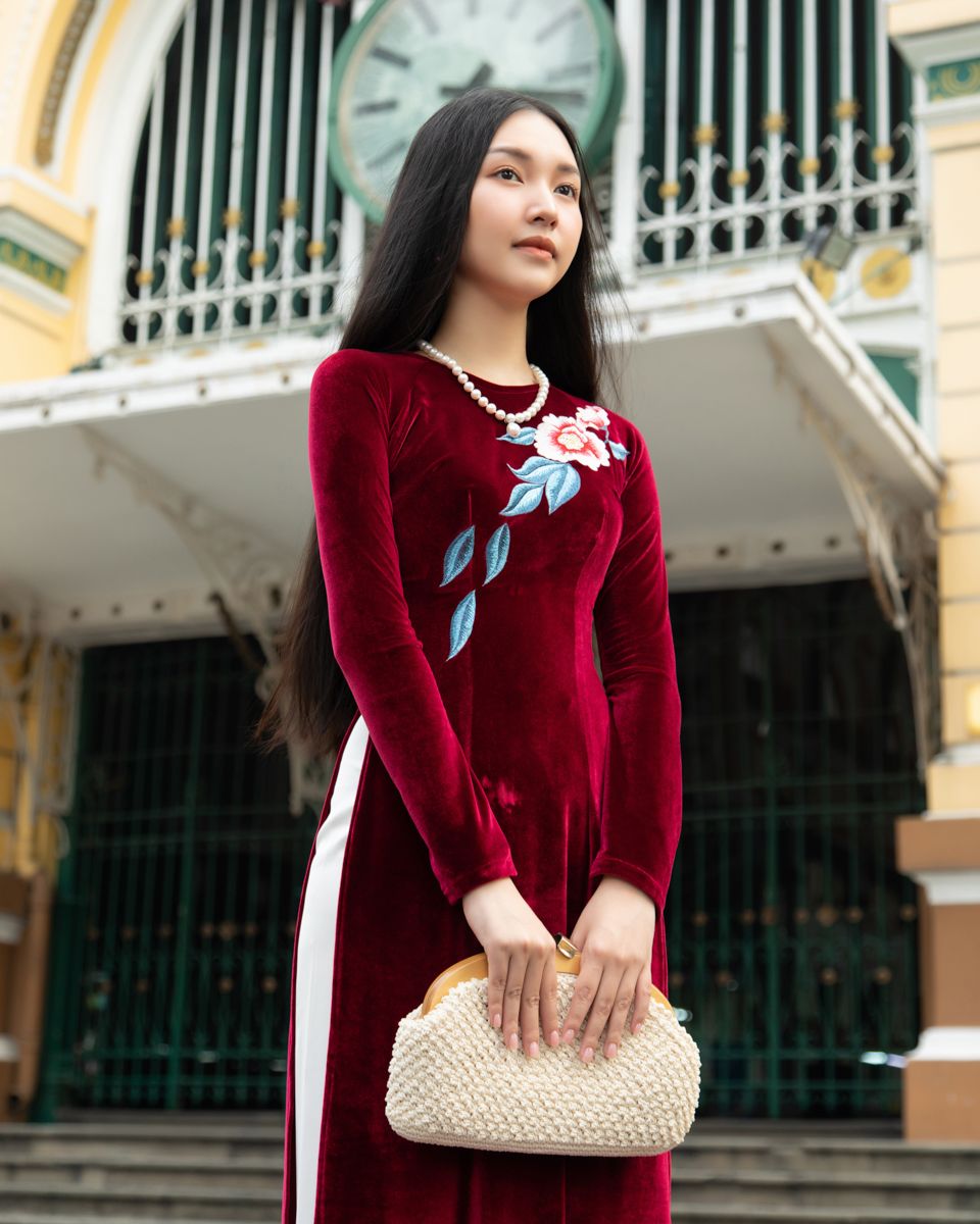 Áo Dài Nhung Đỏ Gems Of Vietnam – Thời Trang F2 - Chuyên Linen Cao Cấp