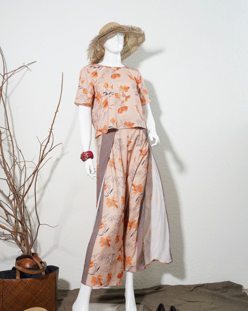 Quần Lụa Vàng Floral