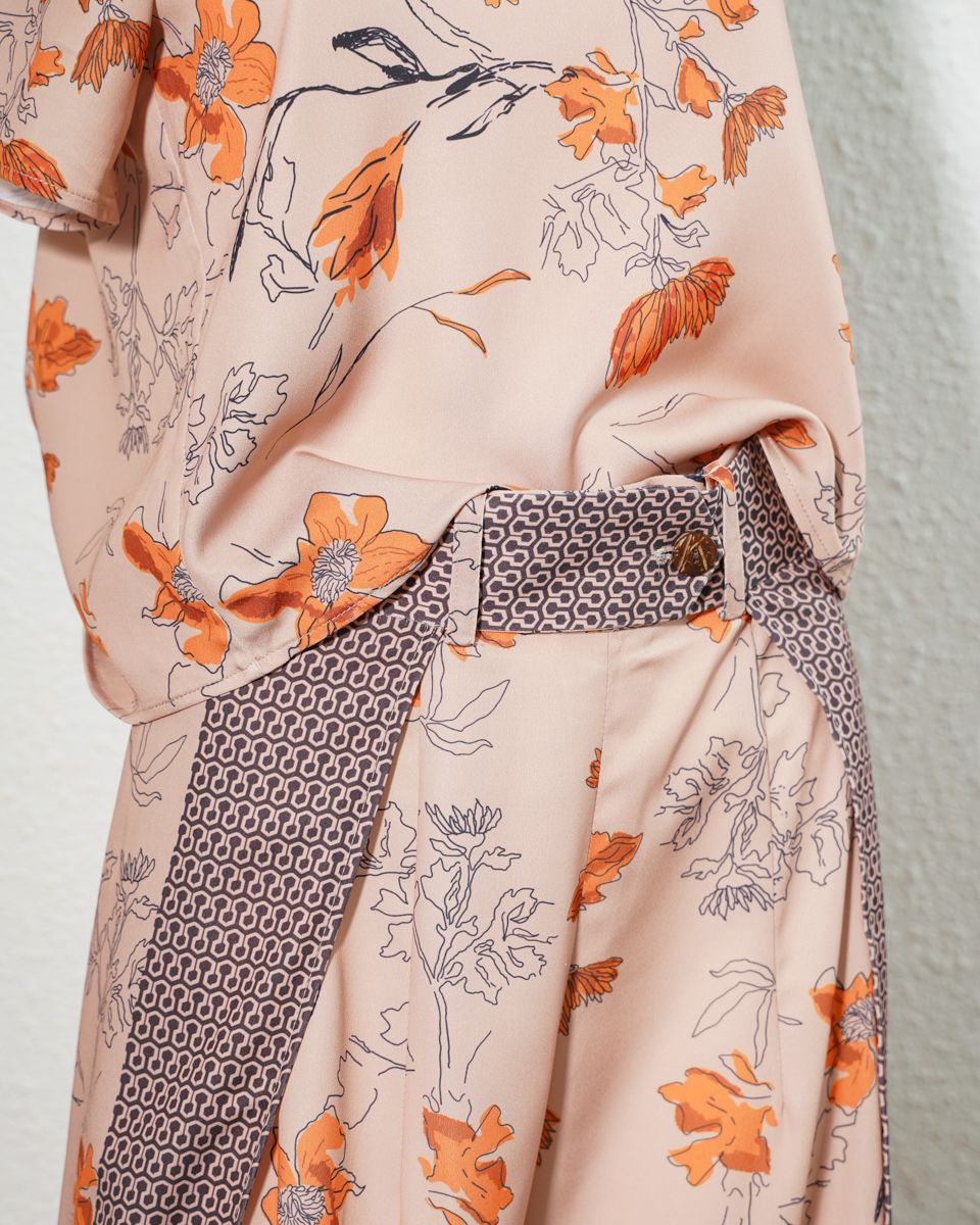 Quần Lụa Vàng Floral