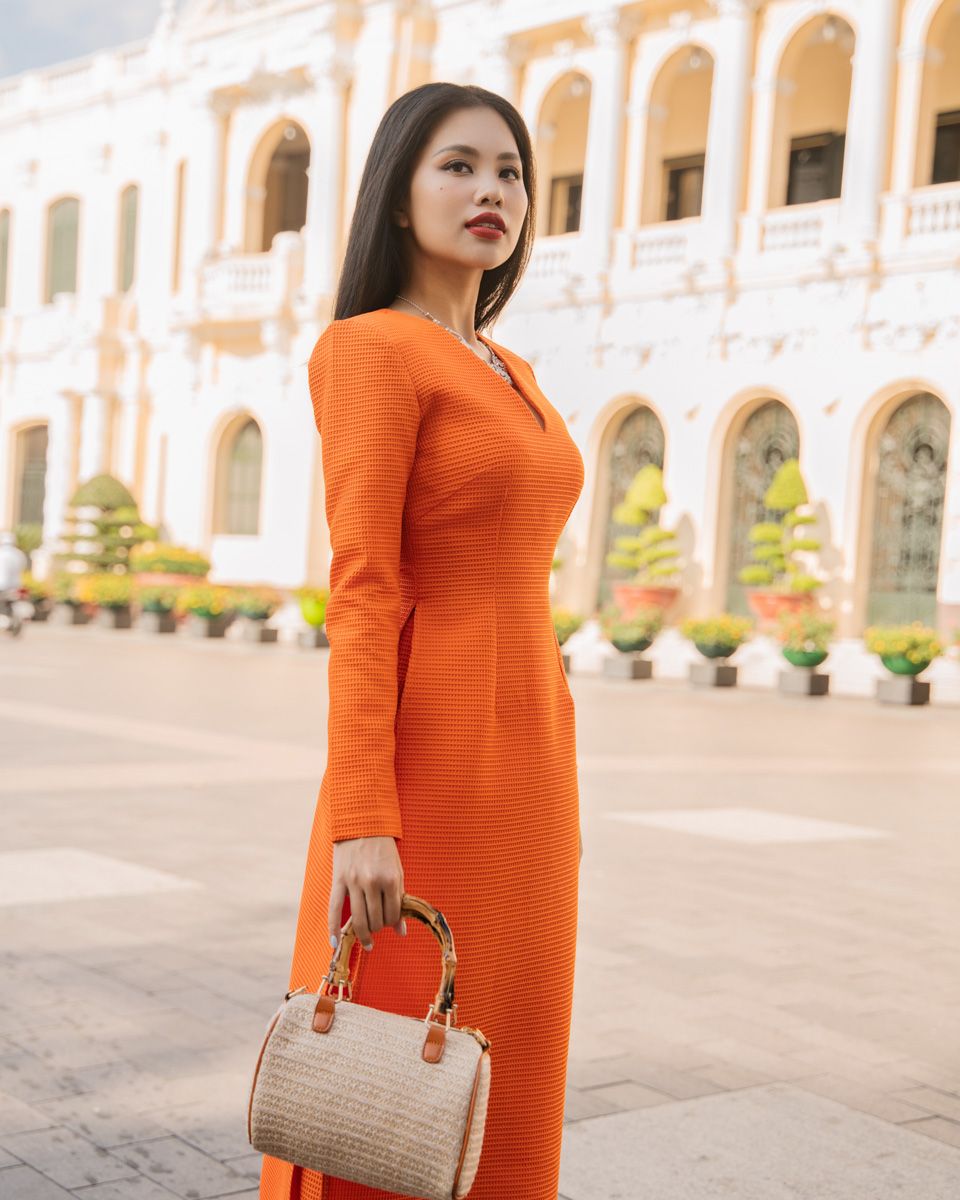 Áo Dài Nữ Gấm Cam Pride Việt Nam