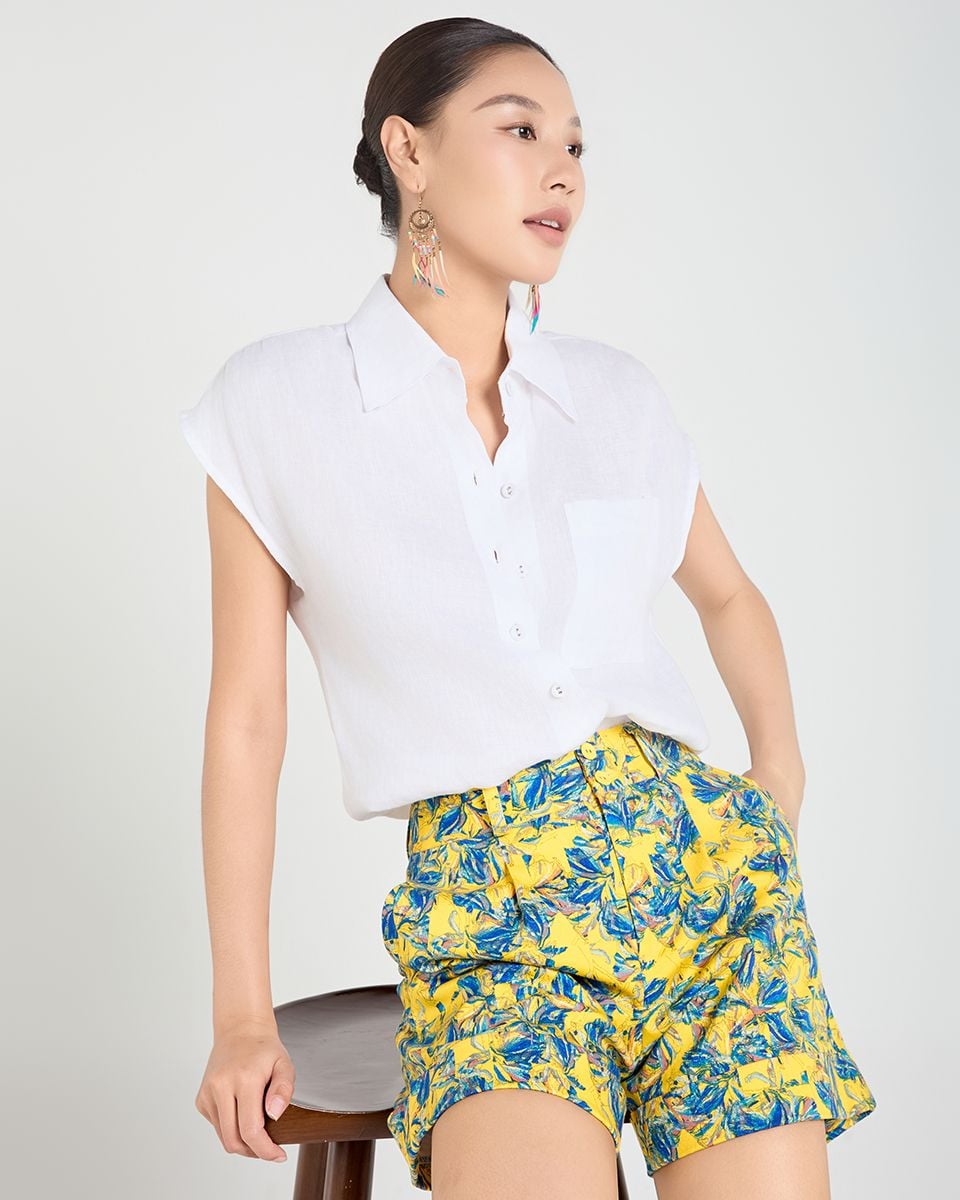 Quần Short Kaki Nữ Vàng Xanh A Touch Of Effortless Elegance