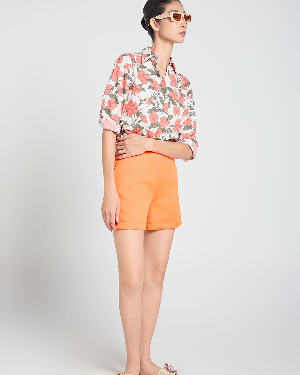 Quần Short Nữ Gấm Cam A Touch Of Effortless Elegance