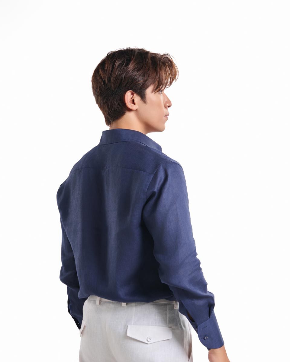 Áo Sơ Mi Linen Nam Xanh Đen Kết Nút