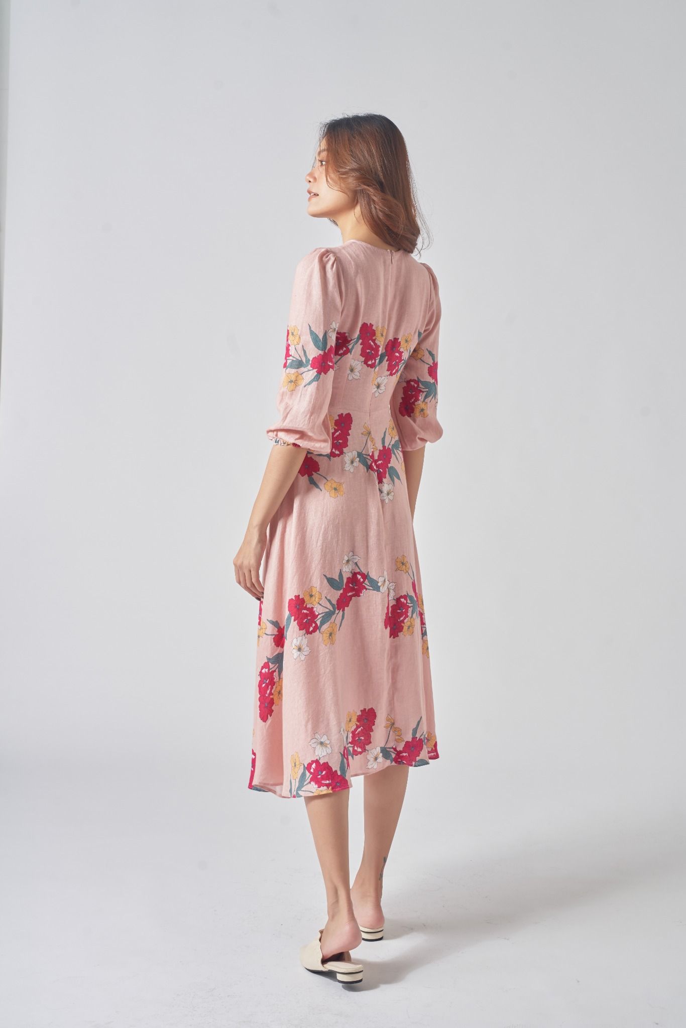 Đầm Linen Hồng Hoa