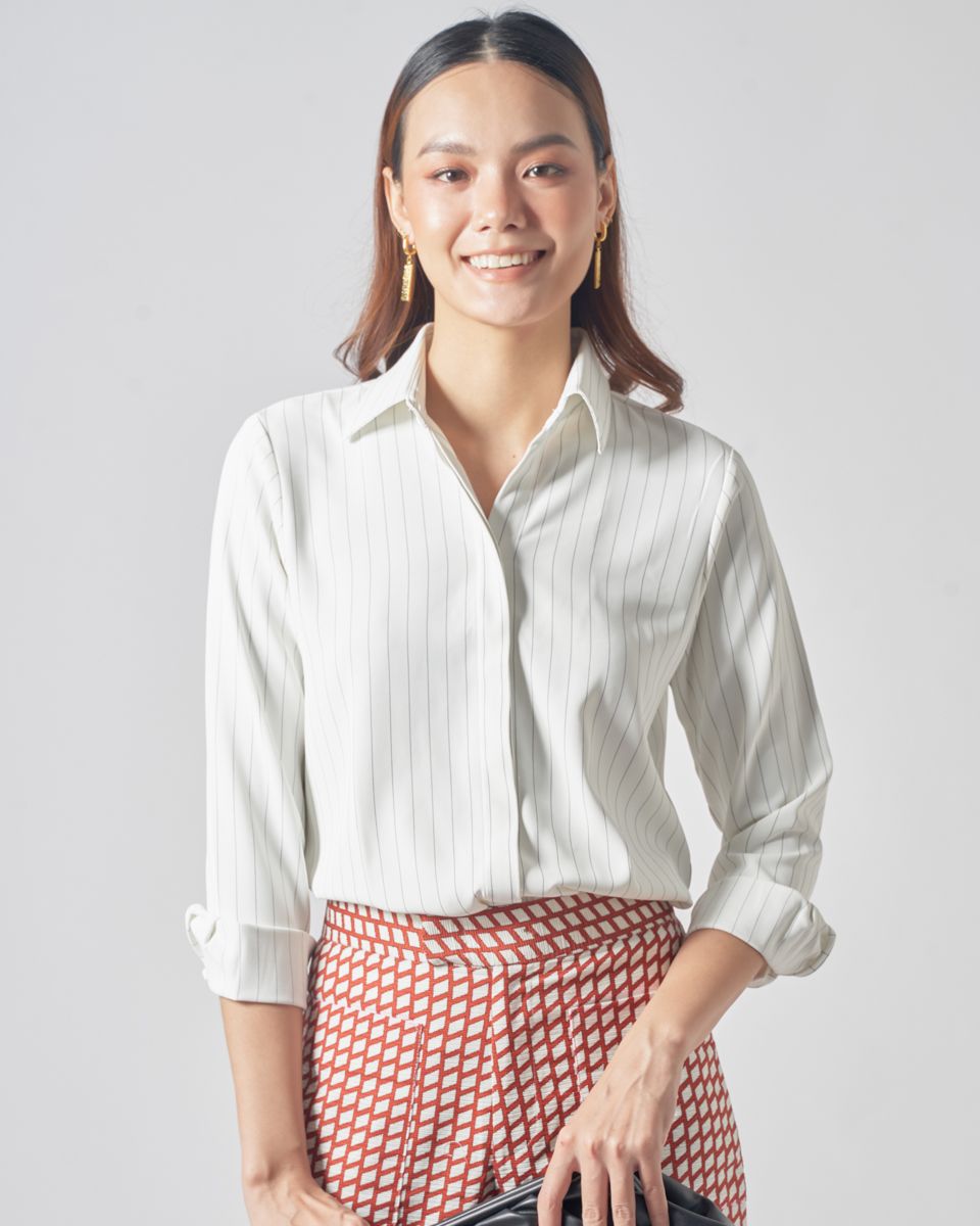 Áo sơ mi công sở nữ đẹp kiểu Hàn Quốc form rộng tay dài chất lụa cao cấp màu Trắng Be Đen Xanh LEERY SM01 MixASale #27 Áo sơ mi công sở nữ đẹp kiểu Hàn Quốc form rộng tay dài chất lụa cao cấp màu Trắng Be Đen Xanh LEERY SM01 MixASale