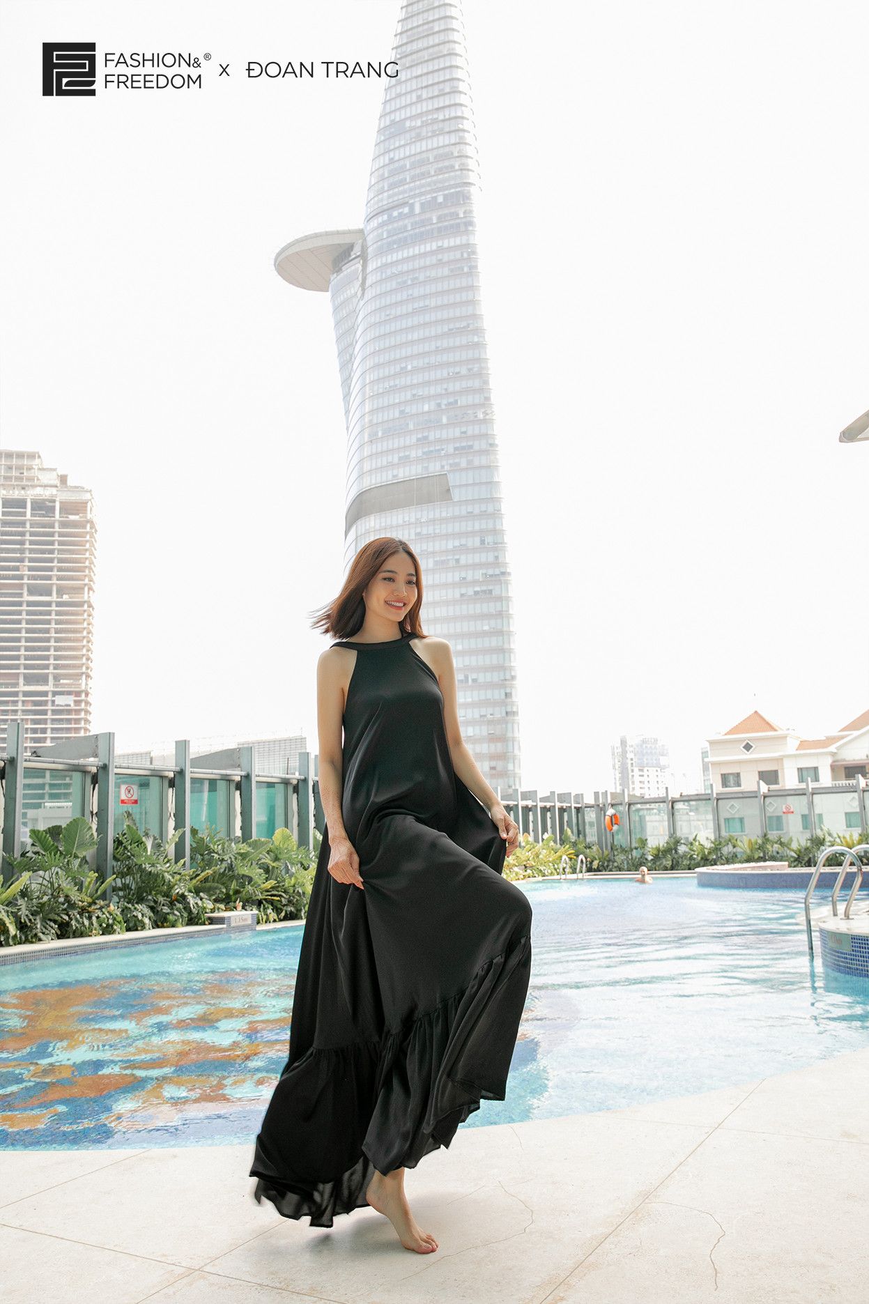 Đầm Lụa Nữ Đen De Soleil