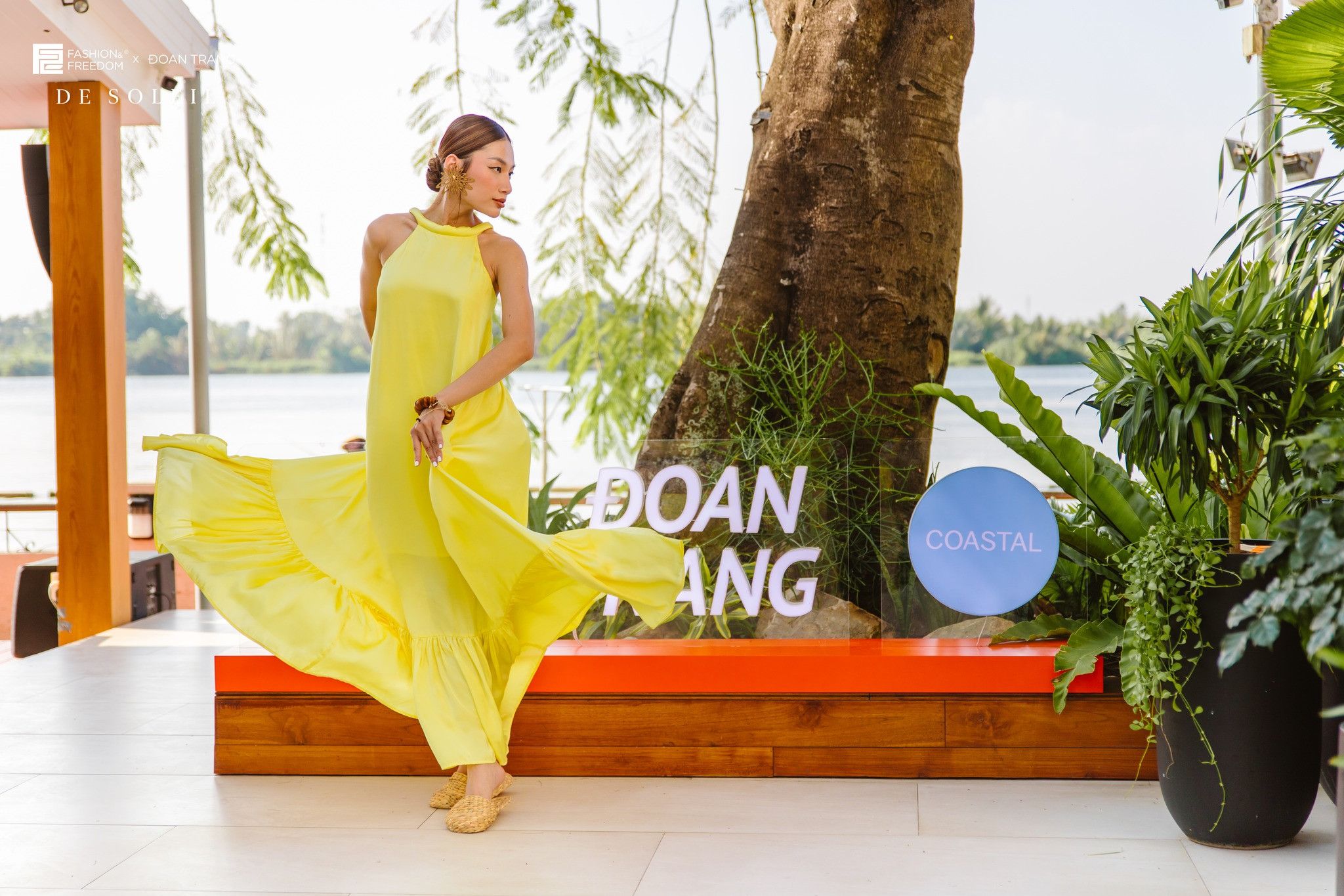 Đầm Lụa Nữ Vàng De Soleil