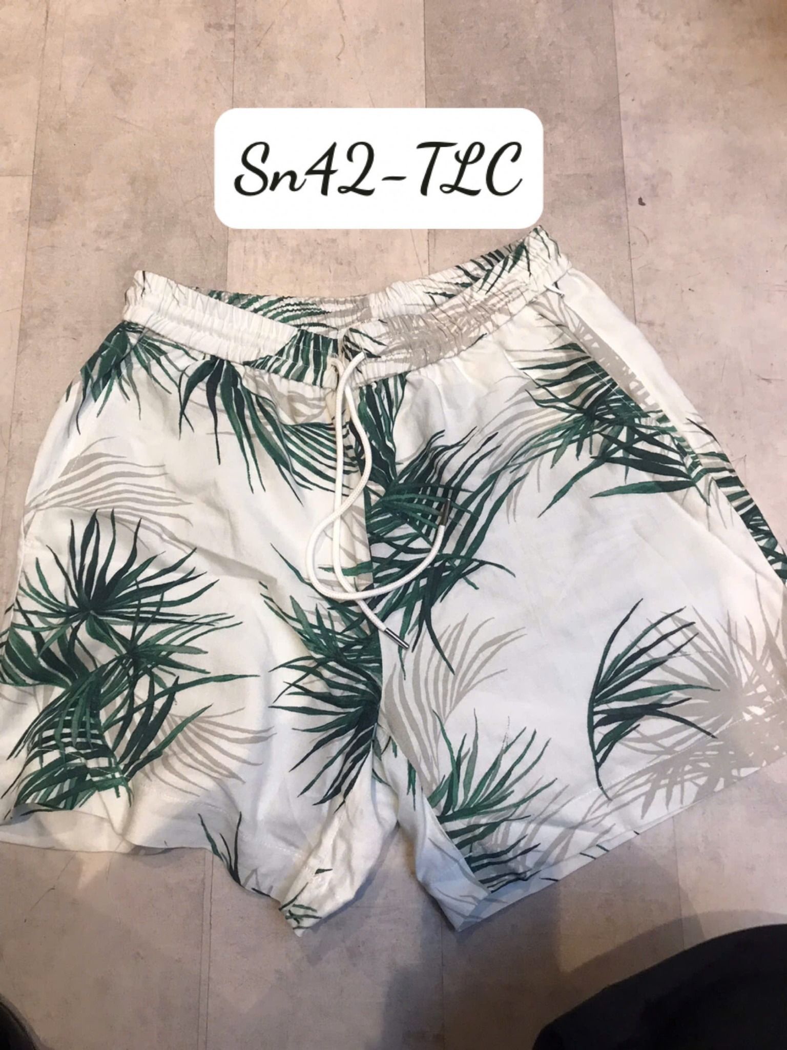 Quần Short Nam Linen Trắng Lá Cọ Tender Drit