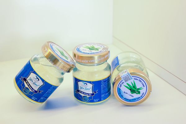 Tổ yến sạch cao cấp chưng sẵn với Nước cốt Lá dứa tươi- Hũ 3g yến - Yến sào Yến Loan