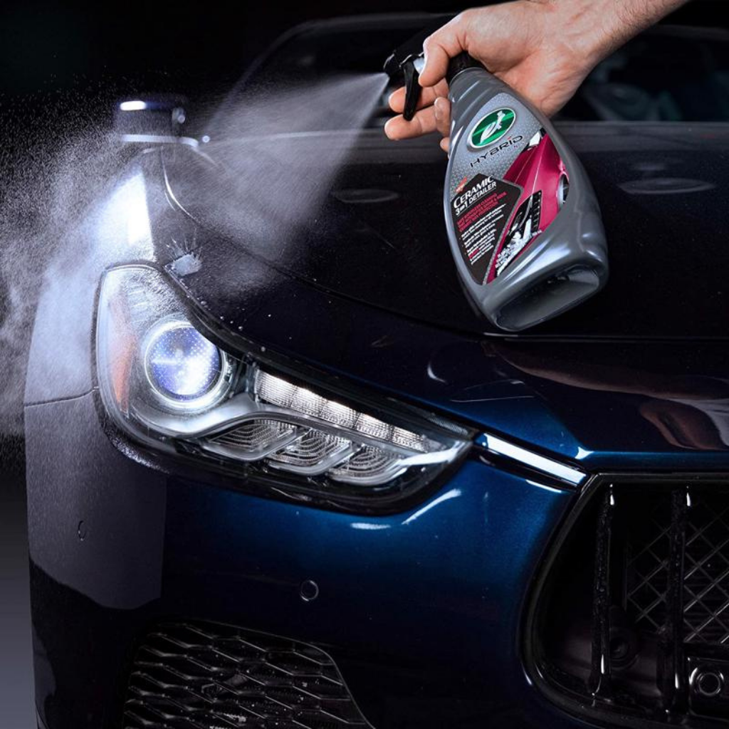 TURTLE WAX CHAI XỊT VỆ SINH Ô TÔ 946ML
