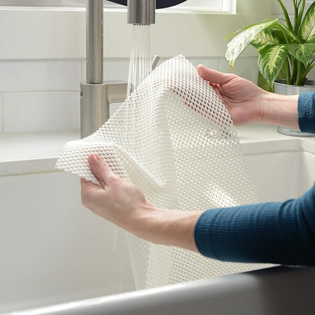 CON-TACT CUỘN NHỰA LÓT KỆ TỦ TRẮNG 122X51 CM