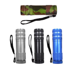 DIAMOND VISIONS ĐÈN PIN RỌI SỬ DỤNG PIN AAA