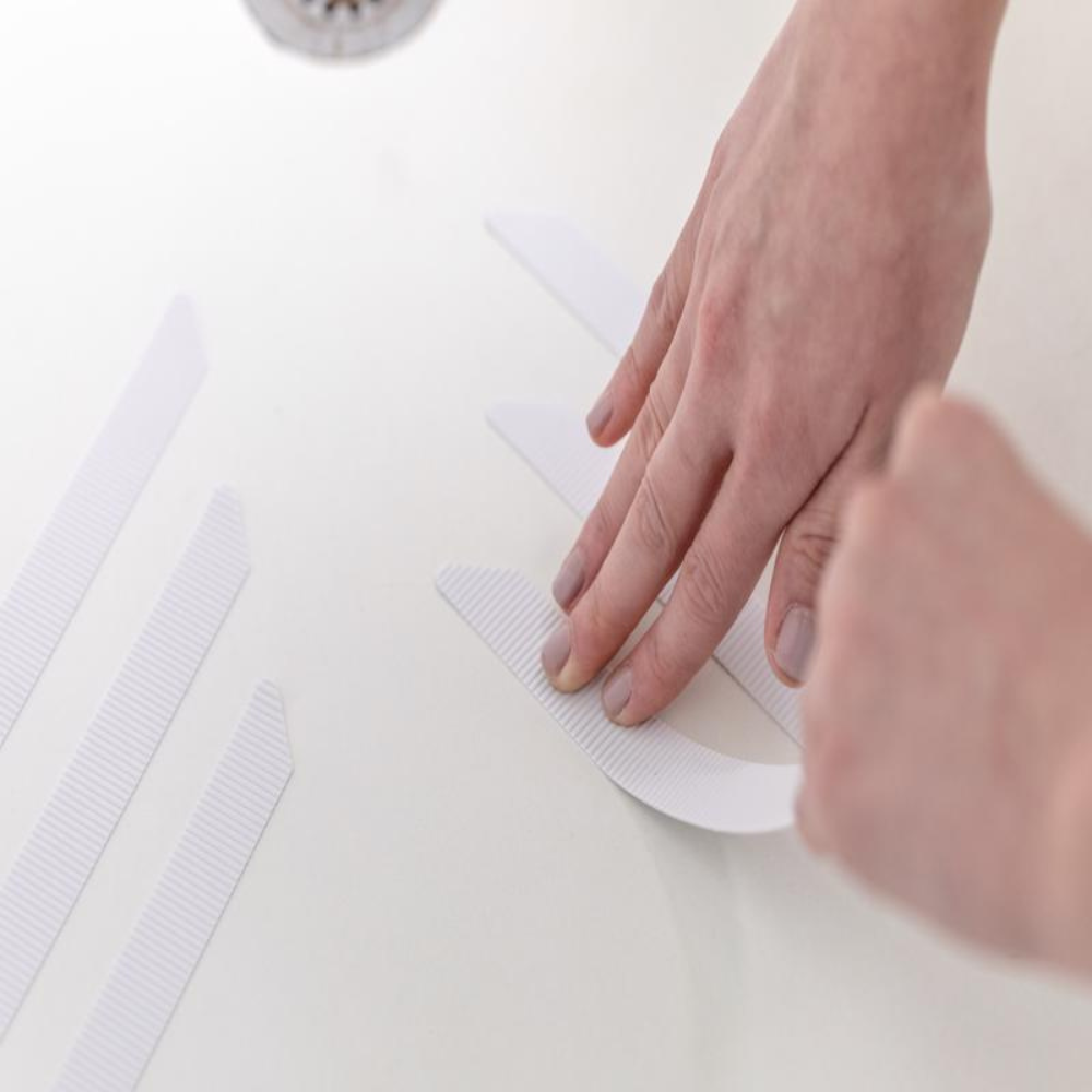 TẤM LÓT NHÀ TẮM CHỐNG TRƯỢT DUCK 22CM X 22CM