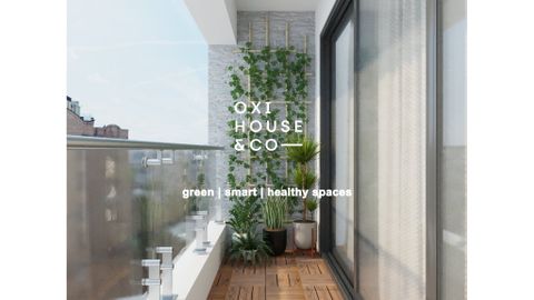  Mom's Corner Balcony 