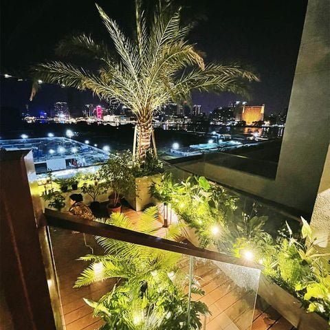 THI CÔNG SÂN VƯỜN PENTHOUSE METROPOLE THỦ THIÊM