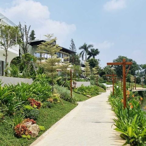 THI CÔNG SÂN VƯỜN RESORT TƯ NHÂN - LƯƠNG SƠN, HÒA BÌNH