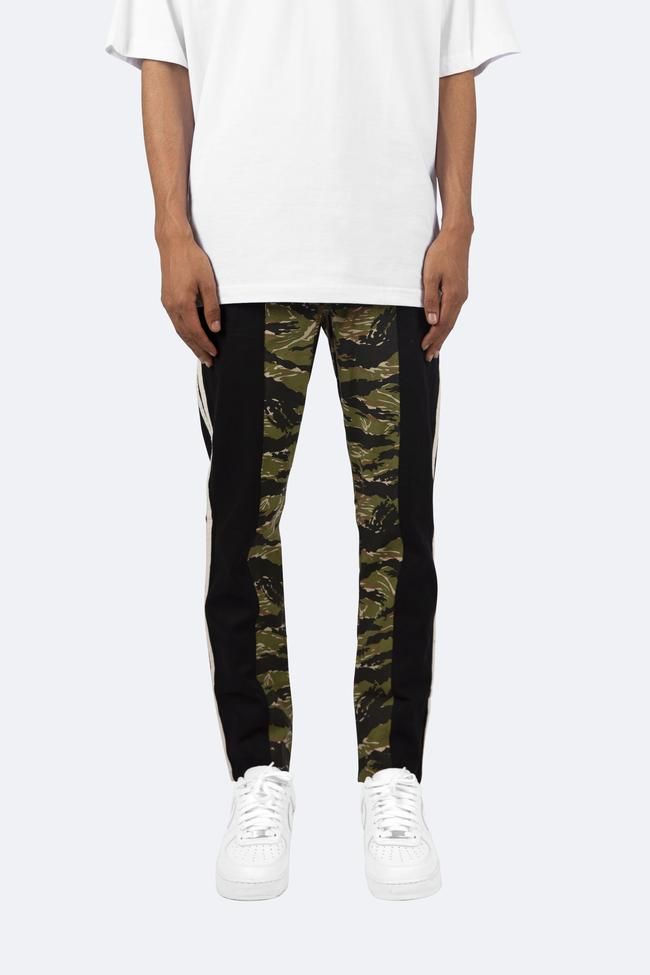 MNML B251 FLARE DENIM – OSO SaiGon