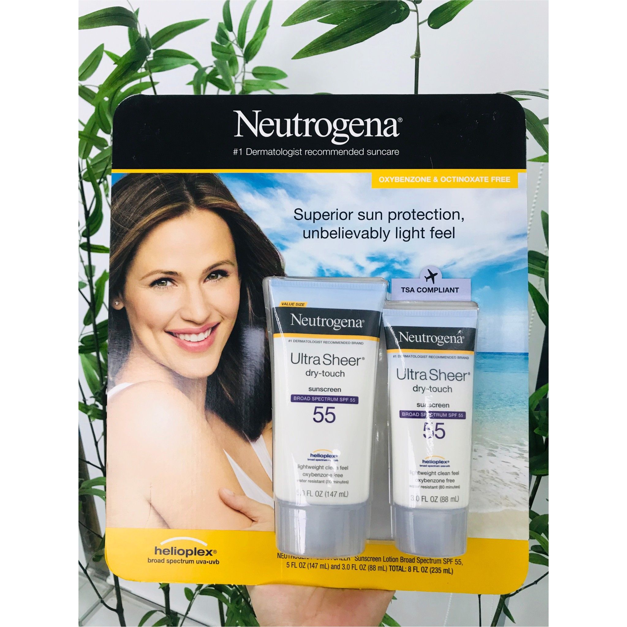  Kem Chống Nắng Neutrogena Ultra Sheer Sunscreen SPF 55 [Combo 02 tuýp 147ml & 88ml] 