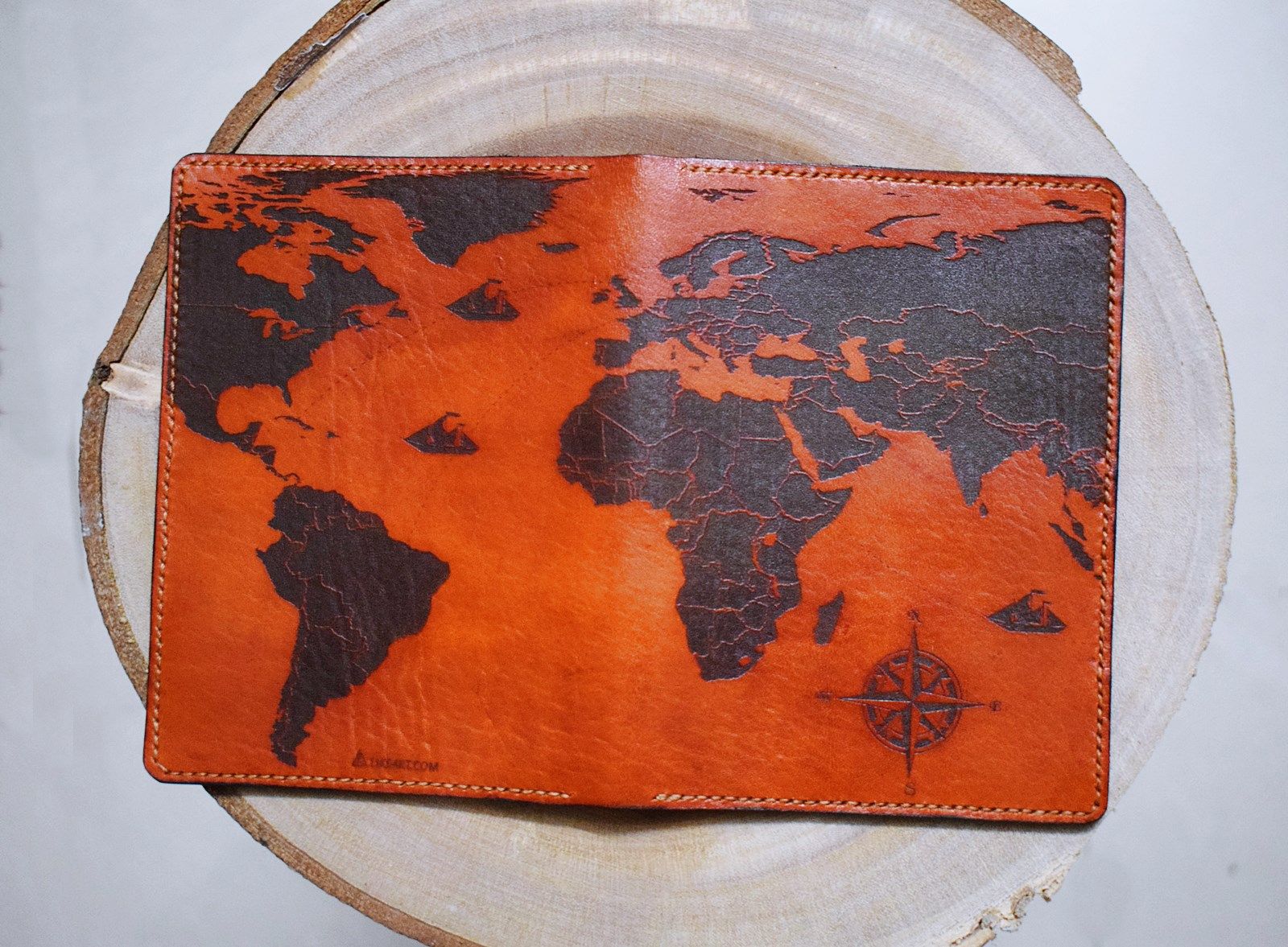  Ví đựng Hộ Chiếu/Passport da bò handmade - Bản đồ thế giới vintage 