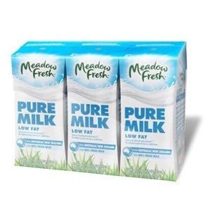 Sữa Meadow Fresh Ít béo 200ml
