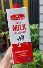 Sữa Tươi Fullcream Milk Secret Ba Lan - Date T6/2024