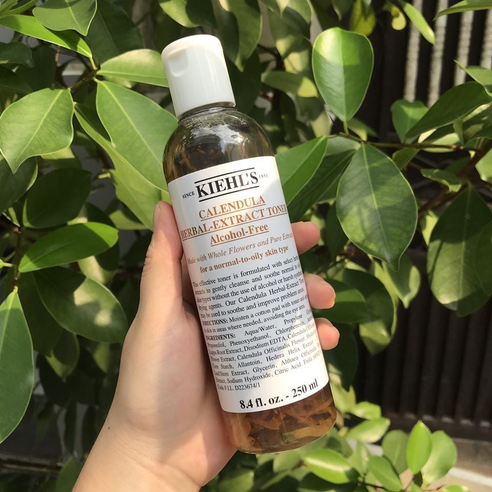 Toner Kiehl's Hoa Cúc Calendula Herbal - extract 250ml