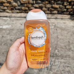 Dung dịch vệ sinh Femfresh Intimate 250ml