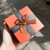 Hộp đựng quà trái tim Elegant nắp đỏ