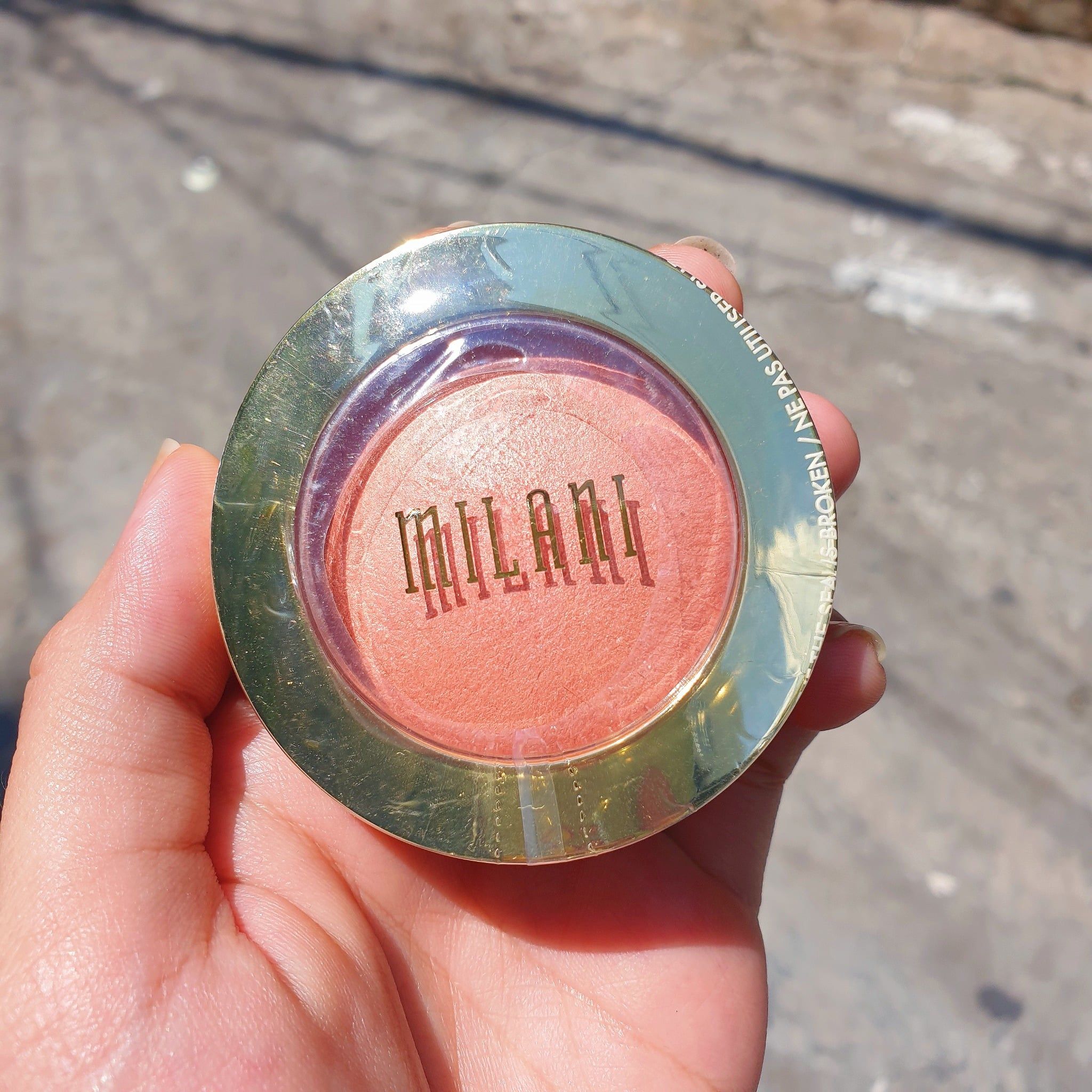 Phấn má Milani Baked Powder Blush
