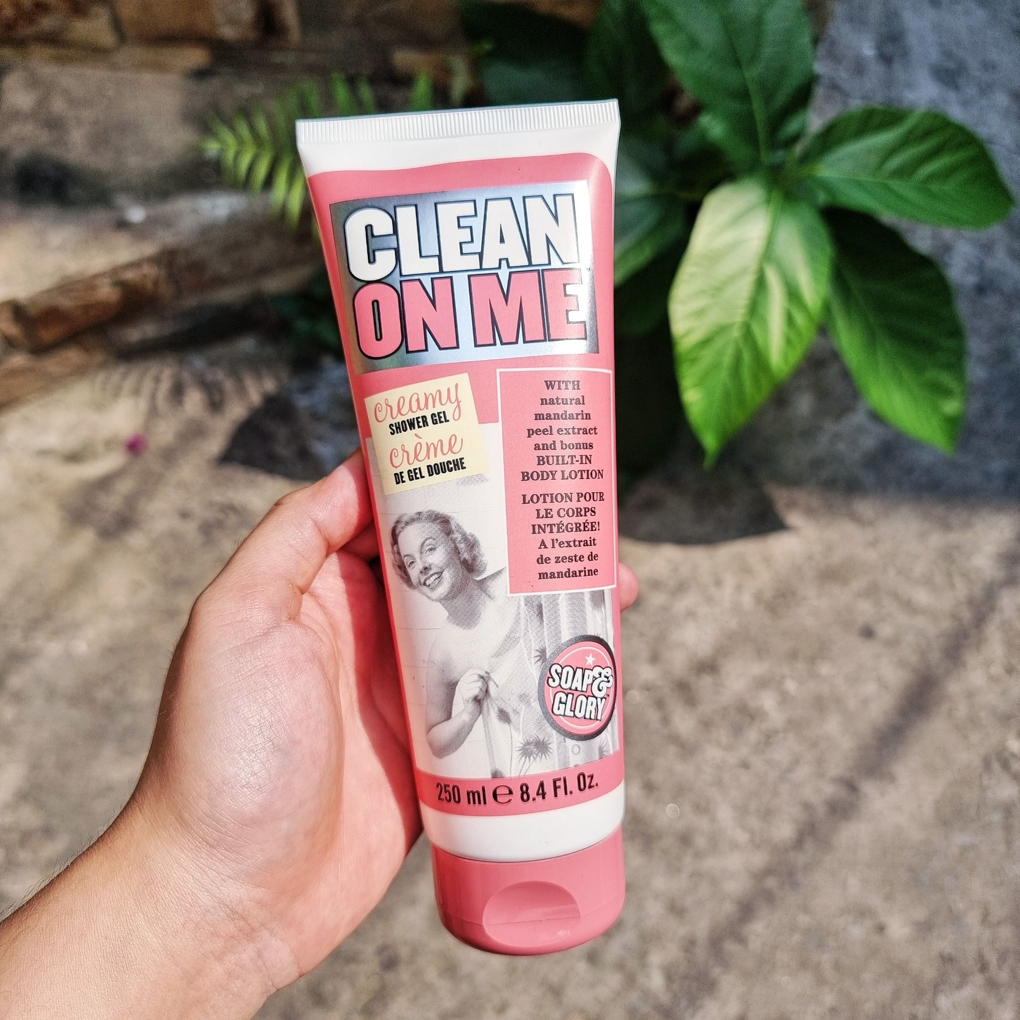 Sữa tắm Soap & Glory Clean On Me Creamy Shower Gel 250ml Vy Hí Beauty