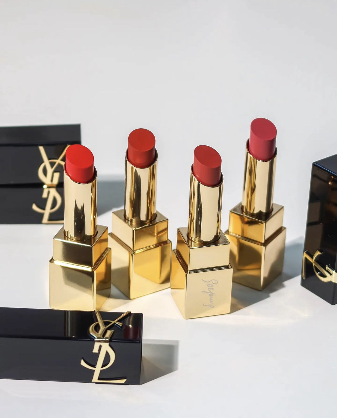 Son thỏi YSL Rouge Pur Couture The Bold – Vy Hí Beauty