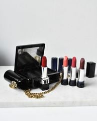 Set son Dior Minaudiere limited gồm 1 vỏ và 4 lõi 965, 913, 674, 471 full size