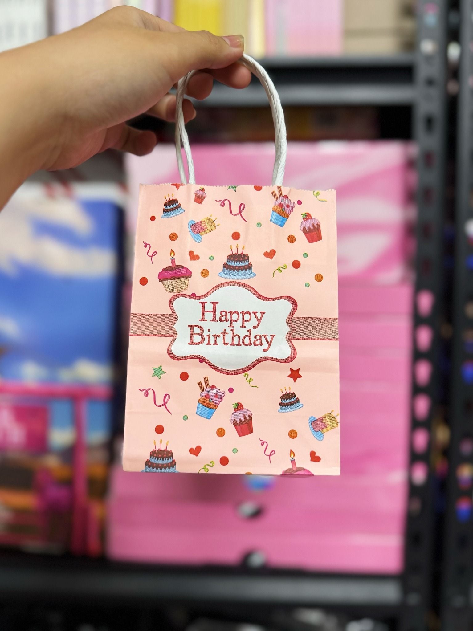 Túi giấy Happy Birthday hồng cam 15x11x6cm