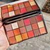 Bảng mắt Revolution Fierce Wild Animal 18 ô