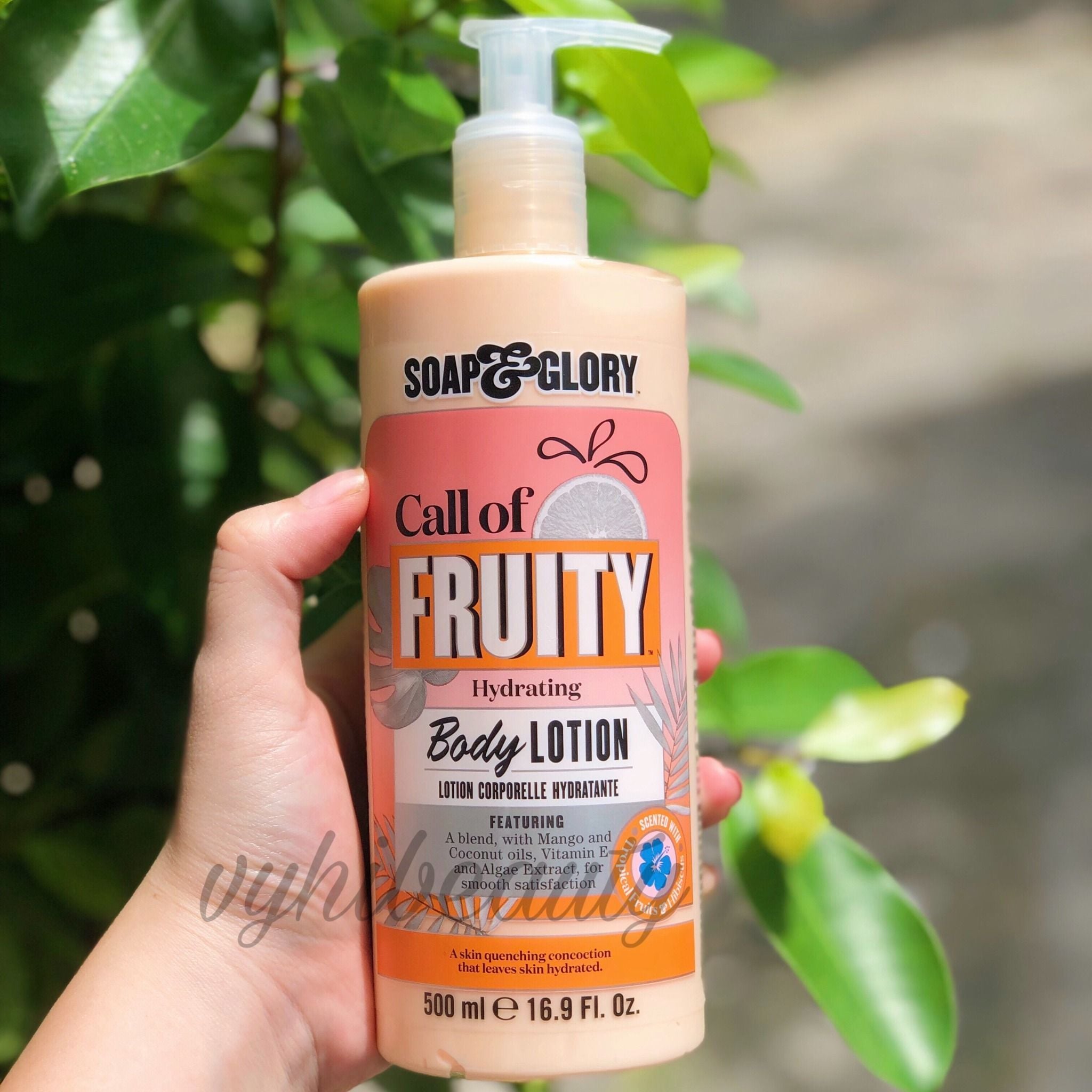 Dưỡng thể Soap & Glory Call of Fruity Body Lotion 500ml