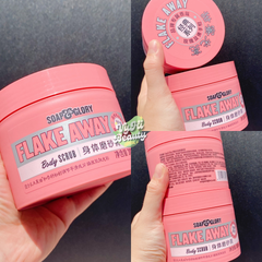 Tẩy da chết Soap & Glory Flake away bản Trung 300ml