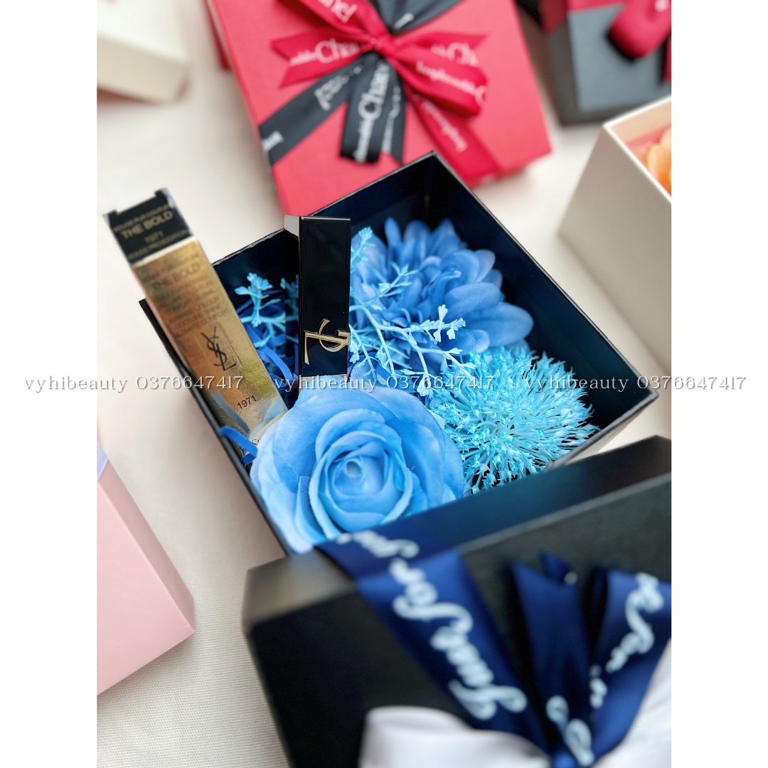 Hộp quà vuông hoa vải 14 x 14 x 7 cm