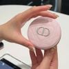 Gương Dior hồng tròn logo bạc 7.5cm