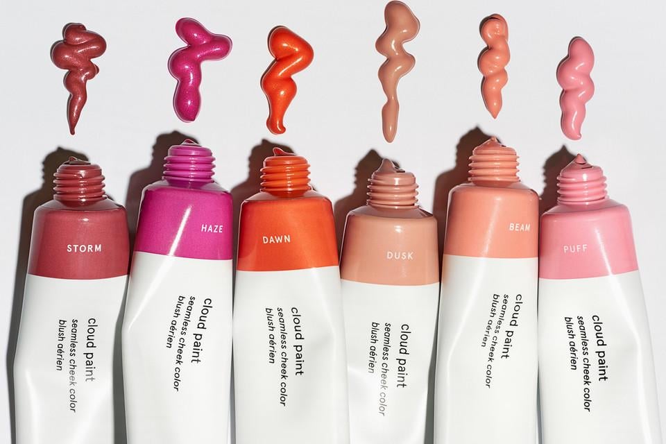 Son dưỡng Glossier Balm Dotcom – Vy Hí Beauty