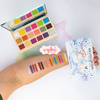 Bảng mắt Revolution Roxi Roxxsaurus Colour Burst 18 ô