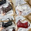 Túi kẹp nách dáng bầu 28cm