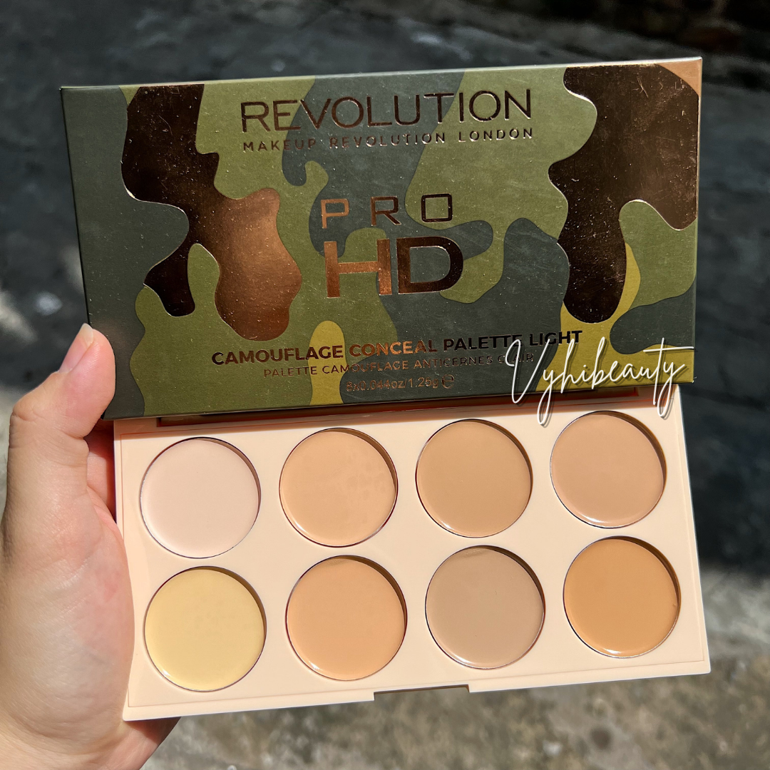 Bảng che khuyết điểm Revolution Camouflage conceal palette light