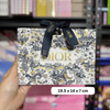Túi giấy Dior Xmas size 19.5 x 14 x 7 cm trắng xanh ruy băng xanh có logo