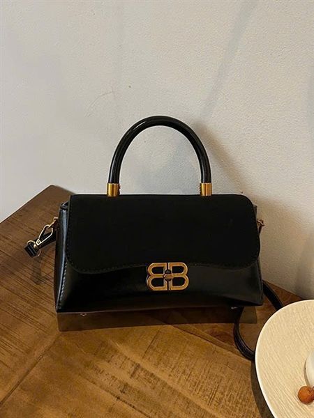 Túi QC khóa chữ BB da lộn mix da 22cm