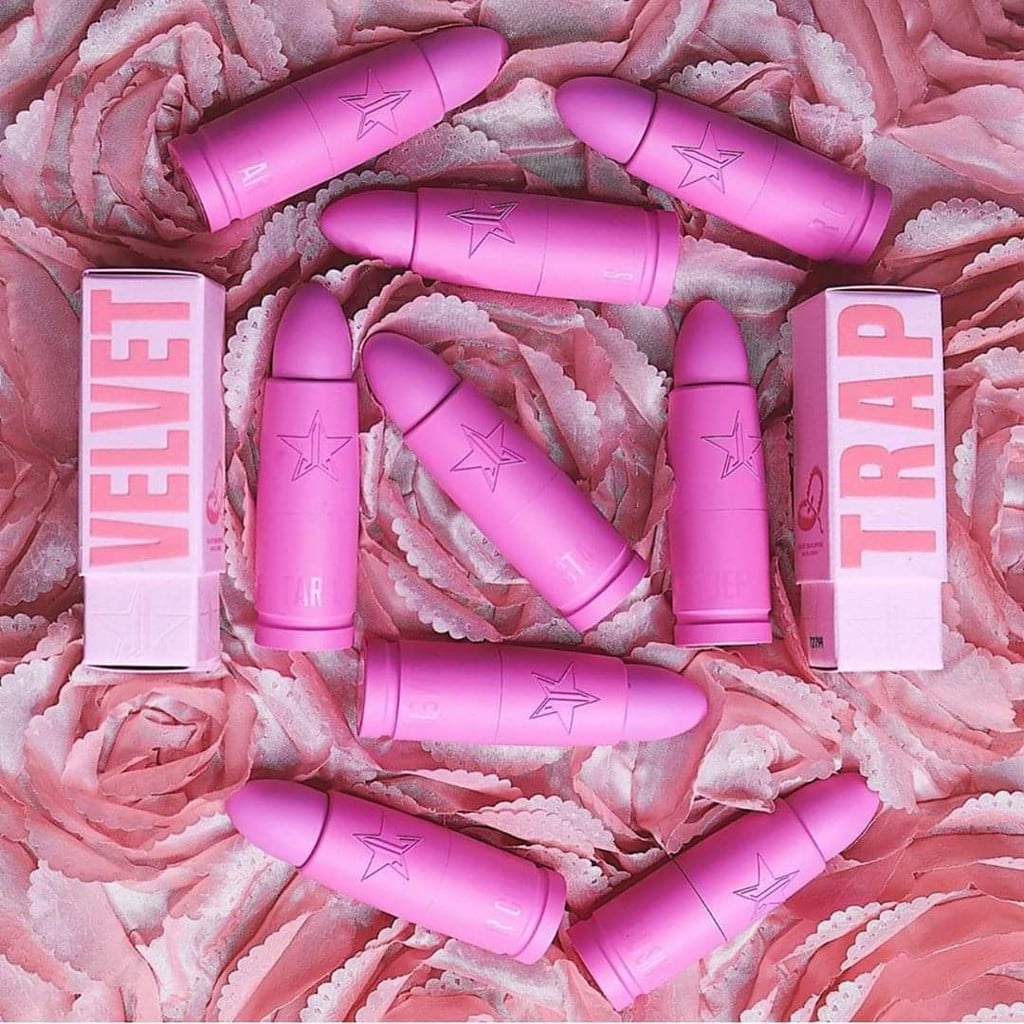 Son thỏi Jeffree Star Velvet Trap Lipstick 3.3g