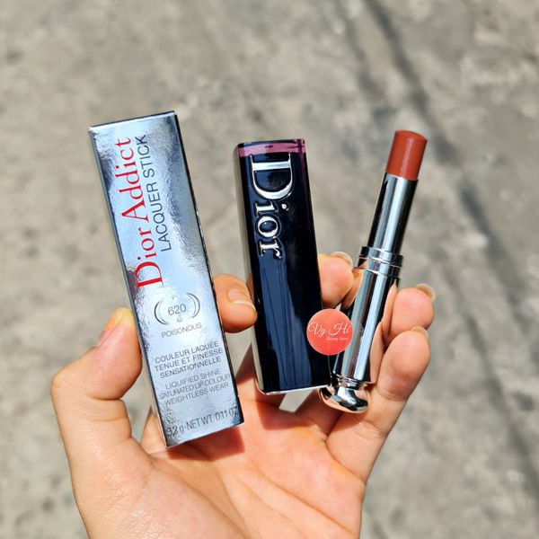 son dưỡng dior lacquer stick