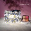 Túi giấy Dior Xmas size 19.5 x 14 x 7 cm trắng xanh ruy băng xanh có logo