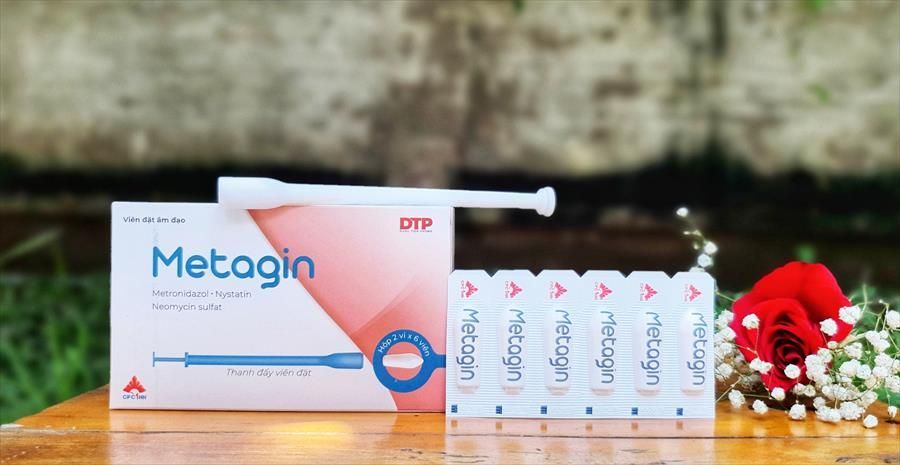  Viên đặt âm đạo Metagin hộp 12 viên CPC1 