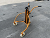 Xe nâng tay kẹp thùng phuy CDY-350, nâng 350kg, nâng cao 200mm